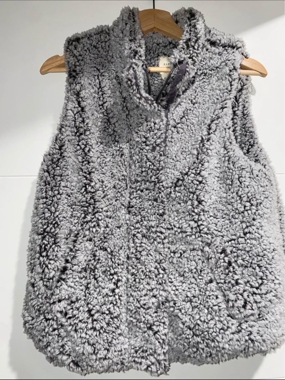 Francesca's Collections Grey Teddy Sherpa Vest